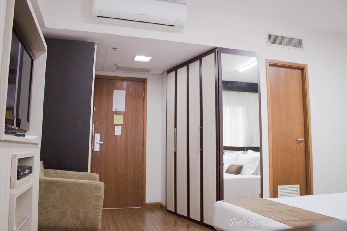 Lindo Flat Em Hotel 4 Estrelas Na Bela Vista São Paulo Exteriör bild