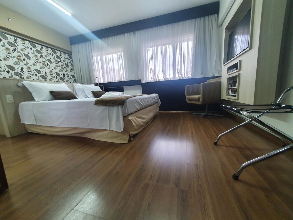 Lindo Flat Em Hotel 4 Estrelas Na Bela Vista São Paulo Exteriör bild
